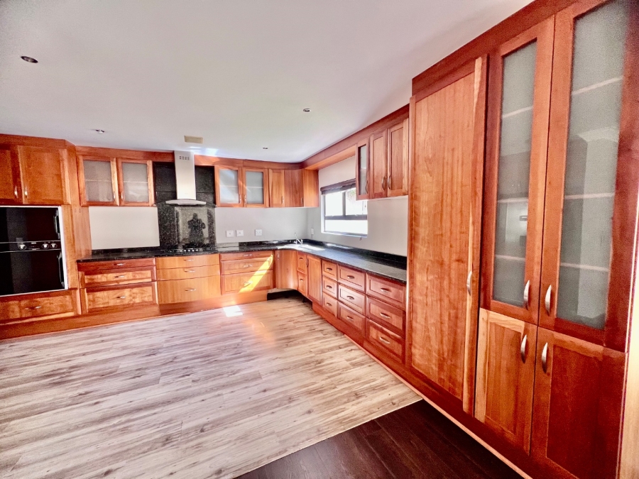 To Let 3 Bedroom Property for Rent in Silverwoods Country Estate Gauteng