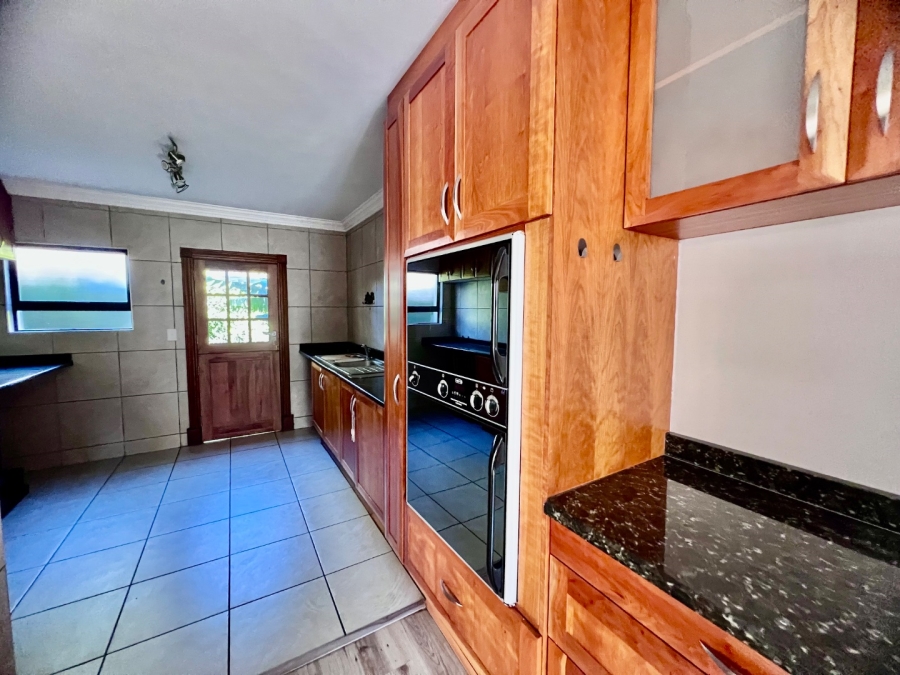 To Let 3 Bedroom Property for Rent in Silverwoods Country Estate Gauteng