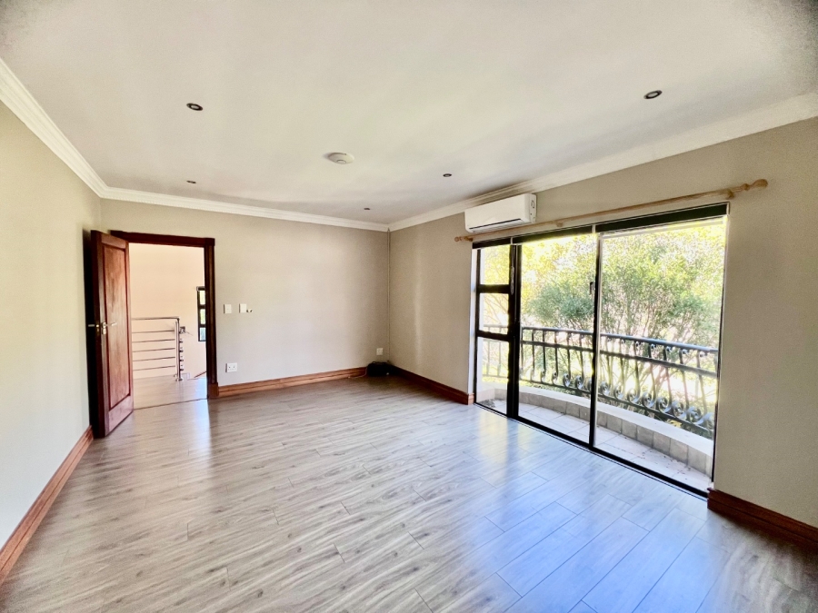 To Let 3 Bedroom Property for Rent in Silverwoods Country Estate Gauteng