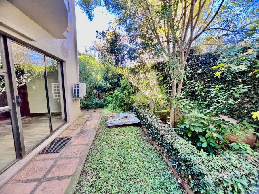 To Let 3 Bedroom Property for Rent in Silverwoods Country Estate Gauteng