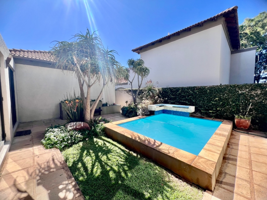 To Let 3 Bedroom Property for Rent in Silverwoods Country Estate Gauteng
