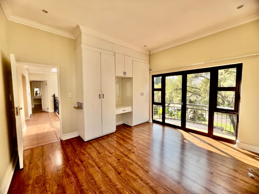 To Let 4 Bedroom Property for Rent in Silver Lakes Golf Estate Gauteng