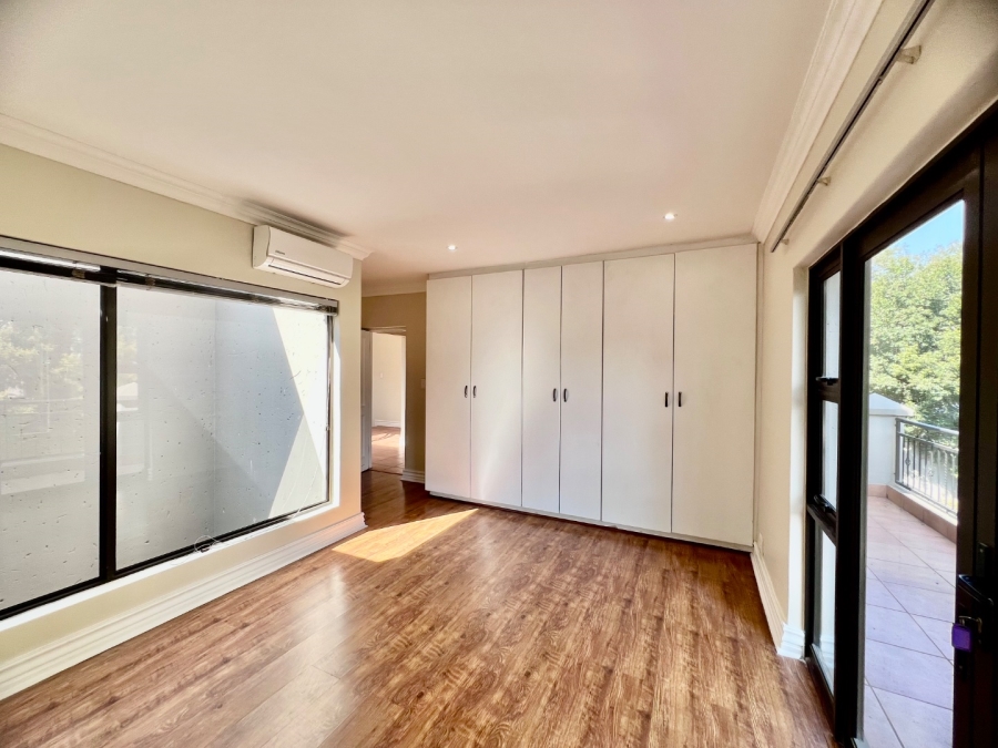 To Let 4 Bedroom Property for Rent in Silver Lakes Golf Estate Gauteng