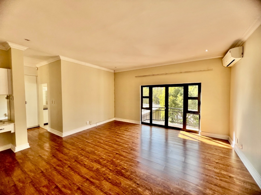 To Let 4 Bedroom Property for Rent in Silver Lakes Golf Estate Gauteng