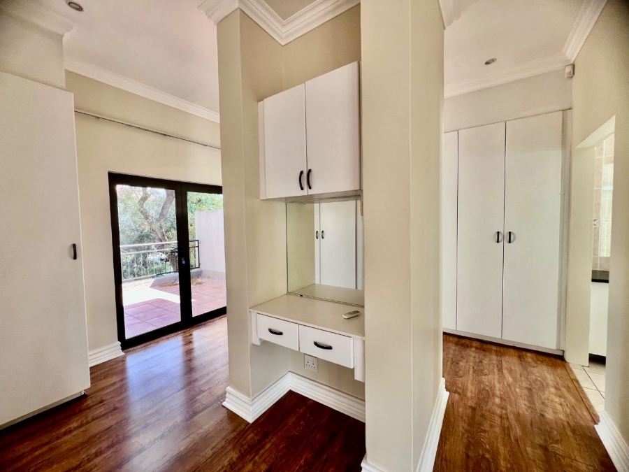 To Let 4 Bedroom Property for Rent in Silver Lakes Golf Estate Gauteng