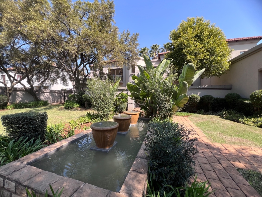 To Let 4 Bedroom Property for Rent in Silver Lakes Golf Estate Gauteng