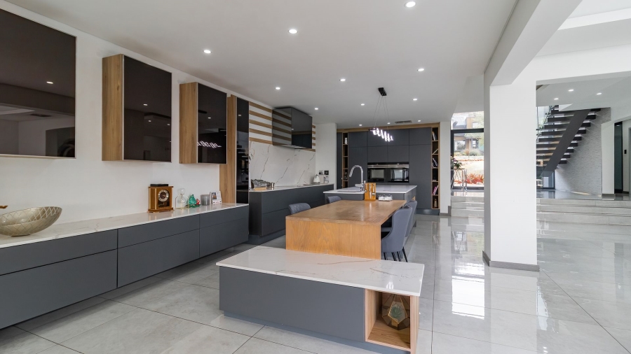 4 Bedroom Property for Sale in Eye of Africa Gauteng