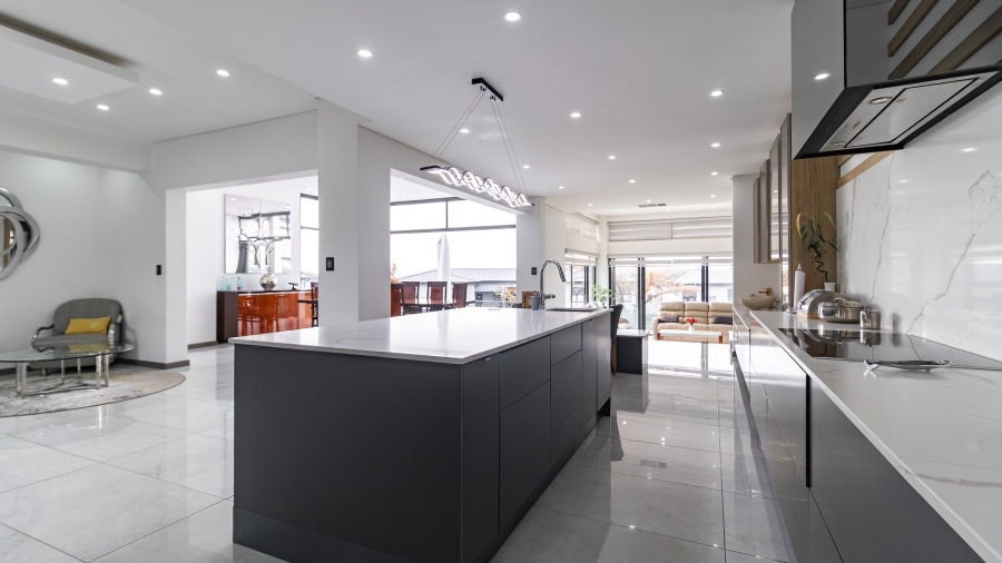 4 Bedroom Property for Sale in Eye of Africa Gauteng