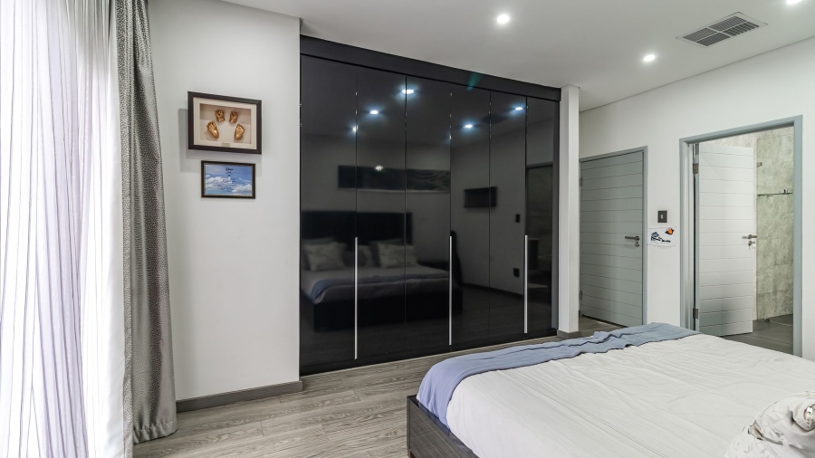 4 Bedroom Property for Sale in Eye of Africa Gauteng