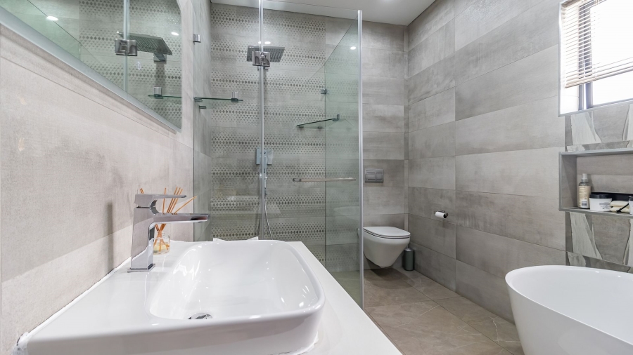 4 Bedroom Property for Sale in Eye of Africa Gauteng