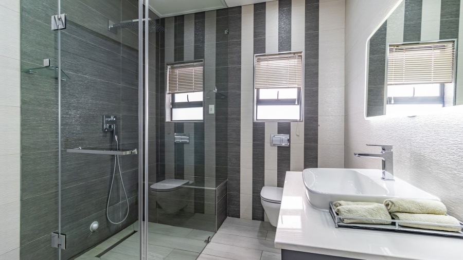 4 Bedroom Property for Sale in Eye of Africa Gauteng