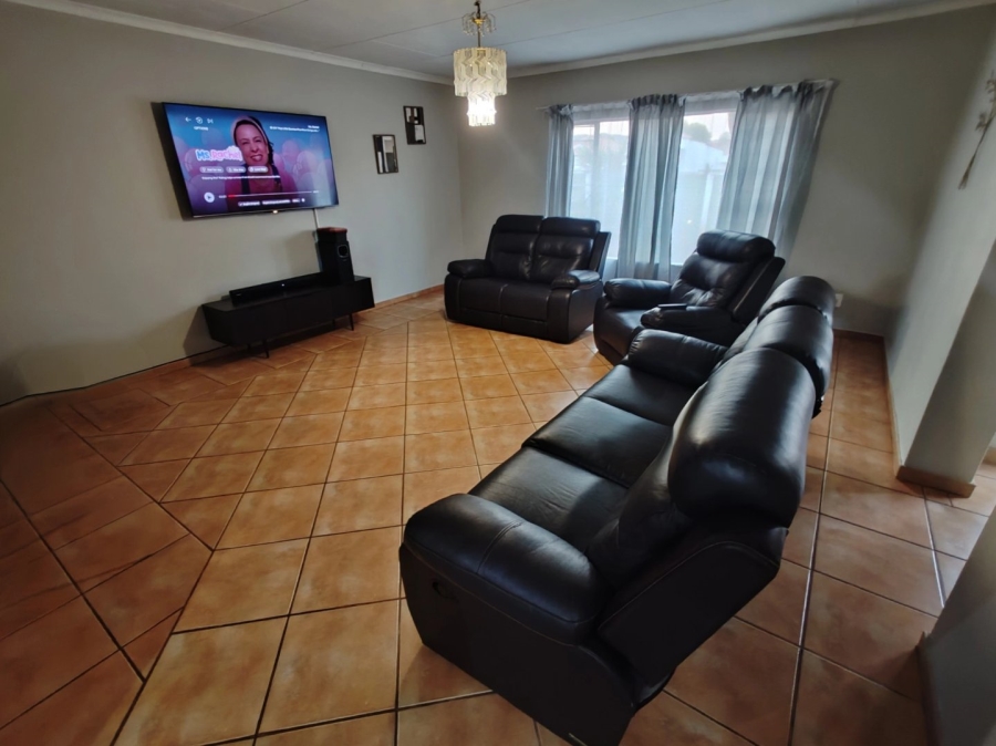 3 Bedroom Property for Sale in Doornpoort Gauteng