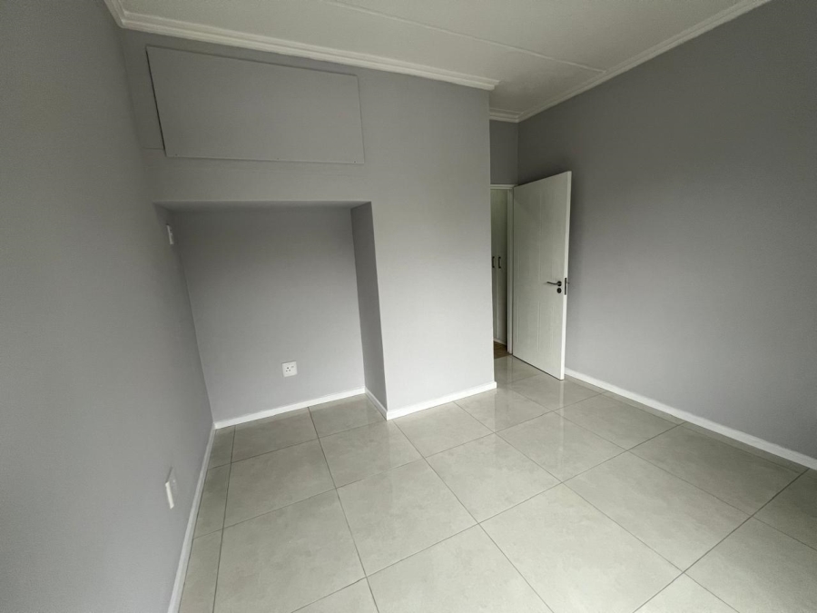 To Let 2 Bedroom Property for Rent in Ferndale Gauteng