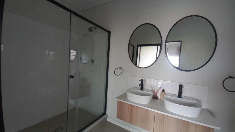 To Let 3 Bedroom Property for Rent in Mulbarton Gauteng