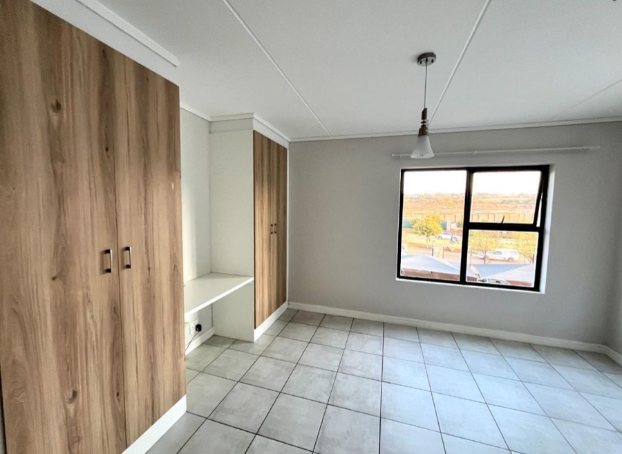To Let 1 Bedroom Property for Rent in Greencreek Lifestyle Estate Gauteng