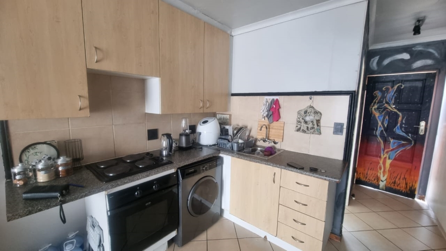 To Let 2 Bedroom Property for Rent in Wonderpark Estate Gauteng