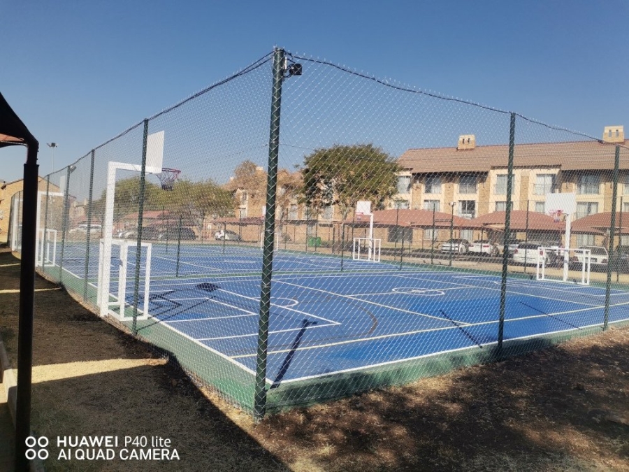 To Let 2 Bedroom Property for Rent in Wonderpark Estate Gauteng