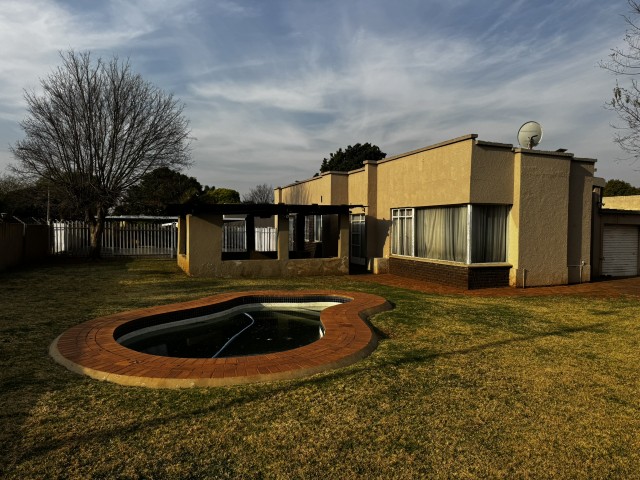 4 Bedroom Property for Sale in Edleen Gauteng