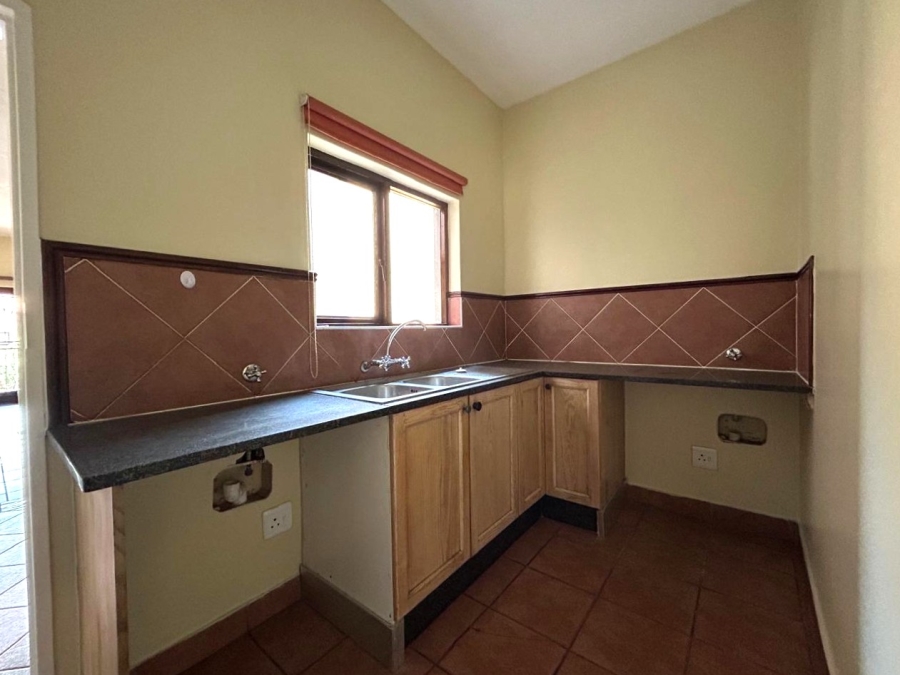 3 Bedroom Property for Sale in Eco Park Gauteng