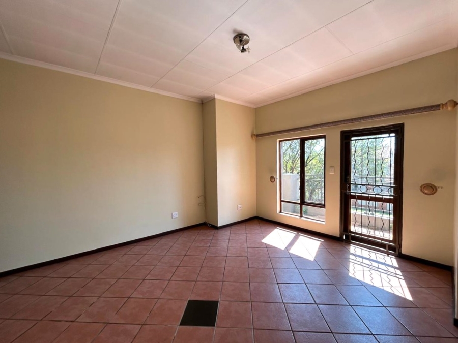 3 Bedroom Property for Sale in Eco Park Gauteng