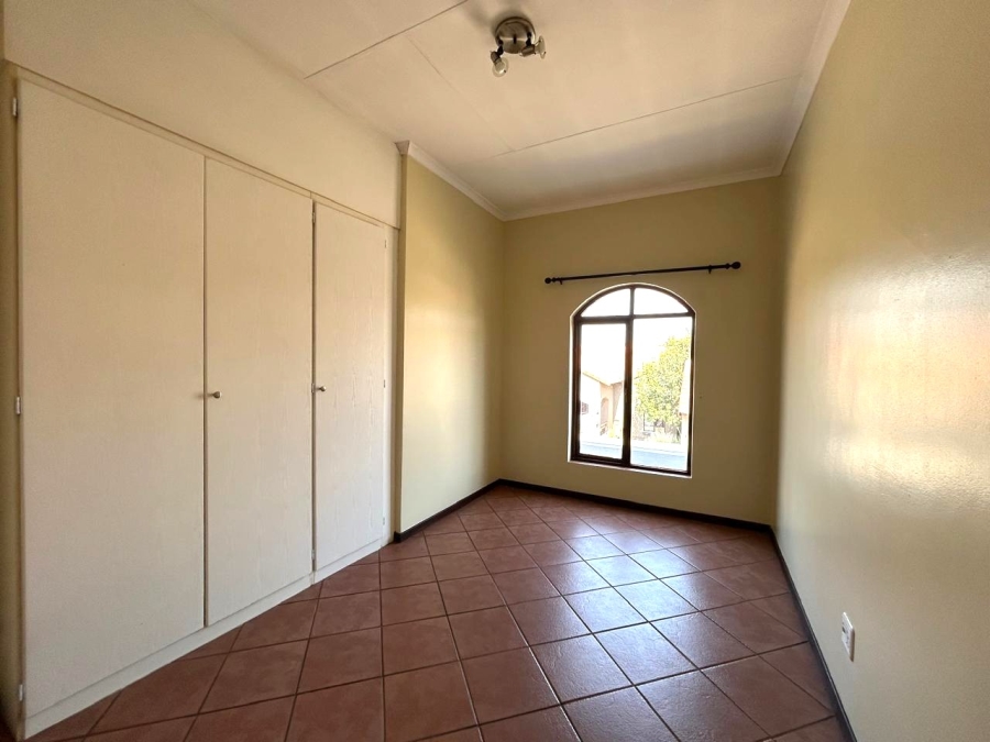 3 Bedroom Property for Sale in Eco Park Gauteng