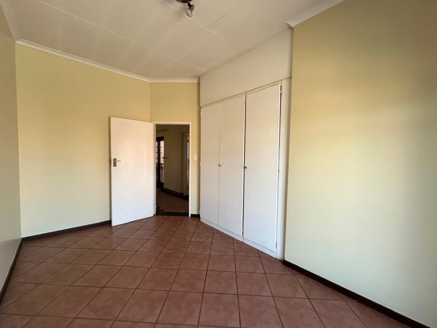 3 Bedroom Property for Sale in Eco Park Gauteng