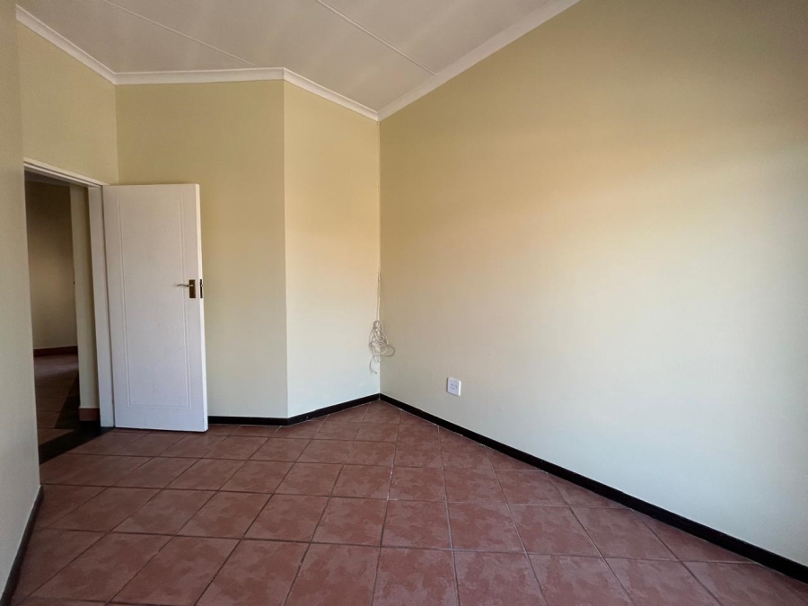 3 Bedroom Property for Sale in Eco Park Gauteng