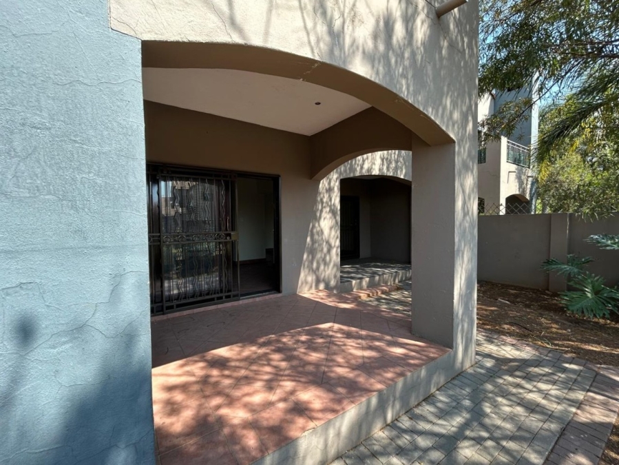 3 Bedroom Property for Sale in Eco Park Gauteng