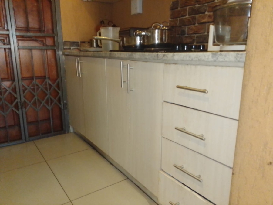 3 Bedroom Property for Sale in Soshanguve GG Gauteng