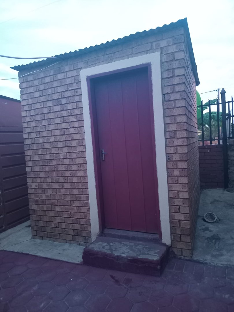 3 Bedroom Property for Sale in Soshanguve GG Gauteng