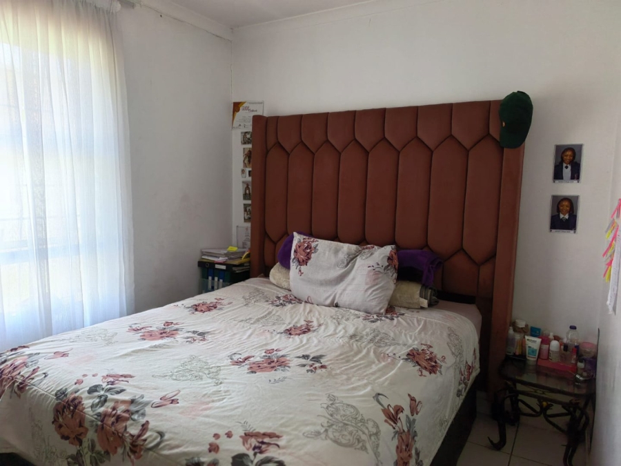 3 Bedroom Property for Sale in Strubenvale Gauteng