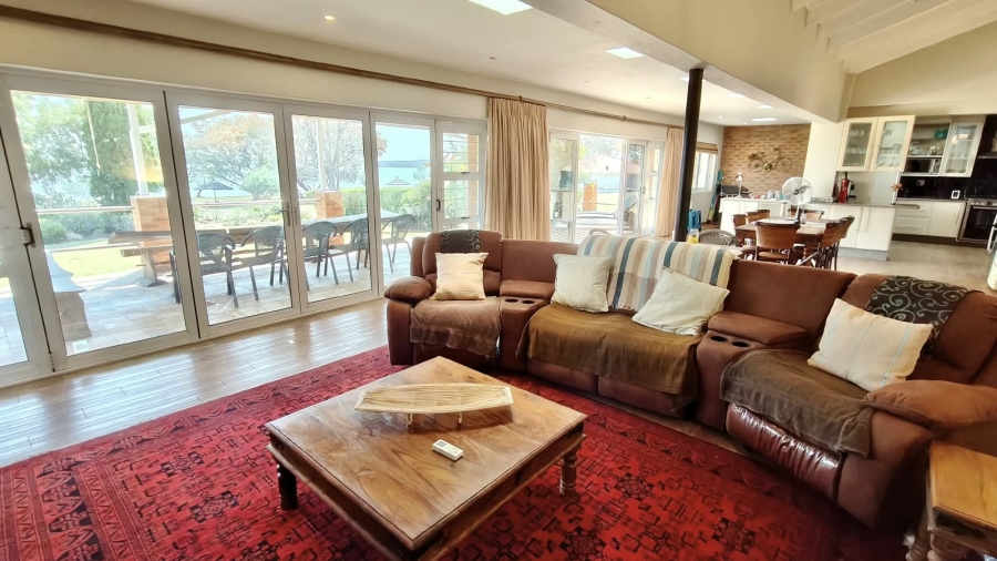 4 Bedroom Property for Sale in Vaal Marina Gauteng