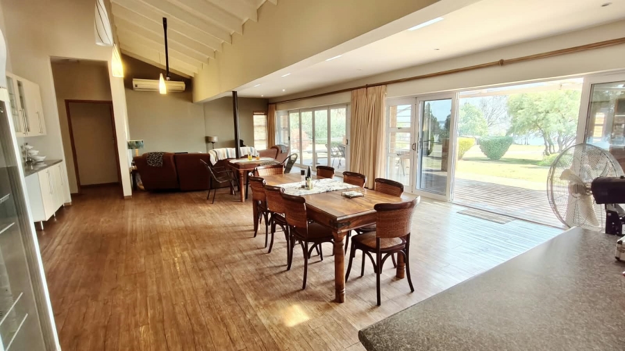 4 Bedroom Property for Sale in Vaal Marina Gauteng