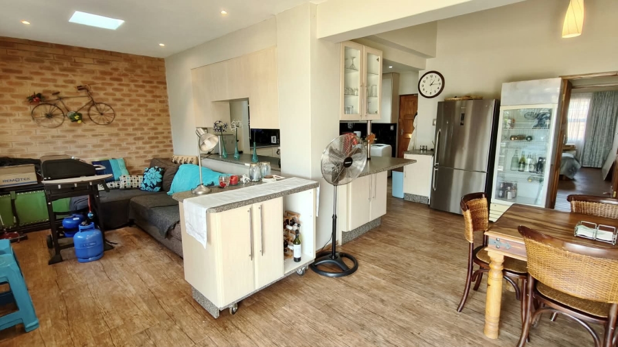 4 Bedroom Property for Sale in Vaal Marina Gauteng