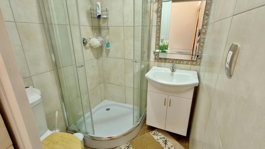 4 Bedroom Property for Sale in Vaal Marina Gauteng