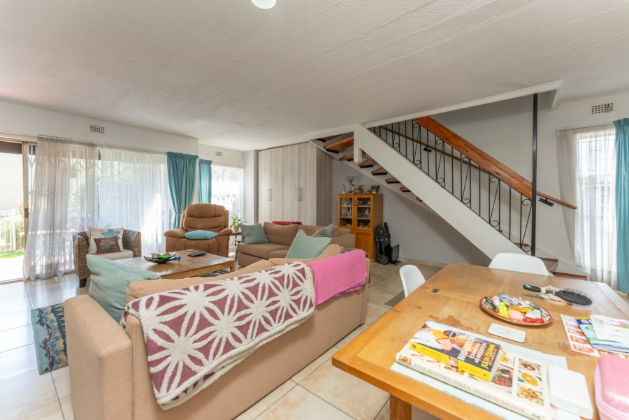 3 Bedroom Property for Sale in Farrarmere Gauteng