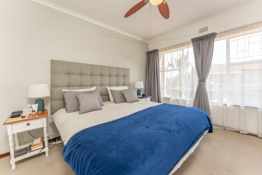 3 Bedroom Property for Sale in Farrarmere Gauteng