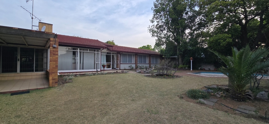 3 Bedroom Property for Sale in Alberante Gauteng