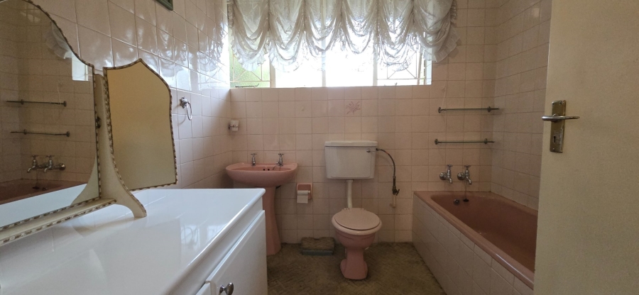 3 Bedroom Property for Sale in Alberante Gauteng