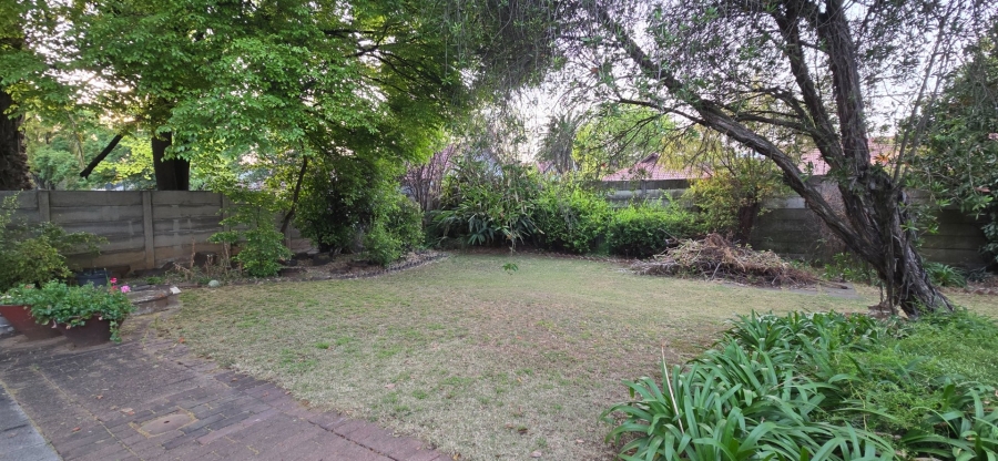 3 Bedroom Property for Sale in Alberante Gauteng