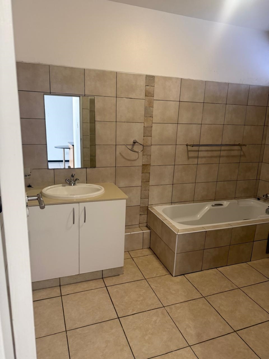 To Let 1 Bedroom Property for Rent in Elma Park Gauteng