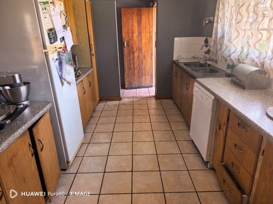  Bedroom Property for Sale in Arcon Park Gauteng