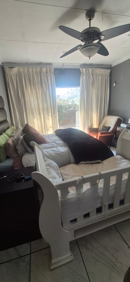  Bedroom Property for Sale in Arcon Park Gauteng
