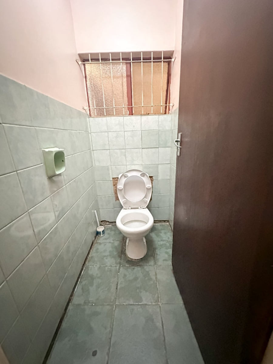 8 Bedroom Property for Sale in Pretoria North Gauteng