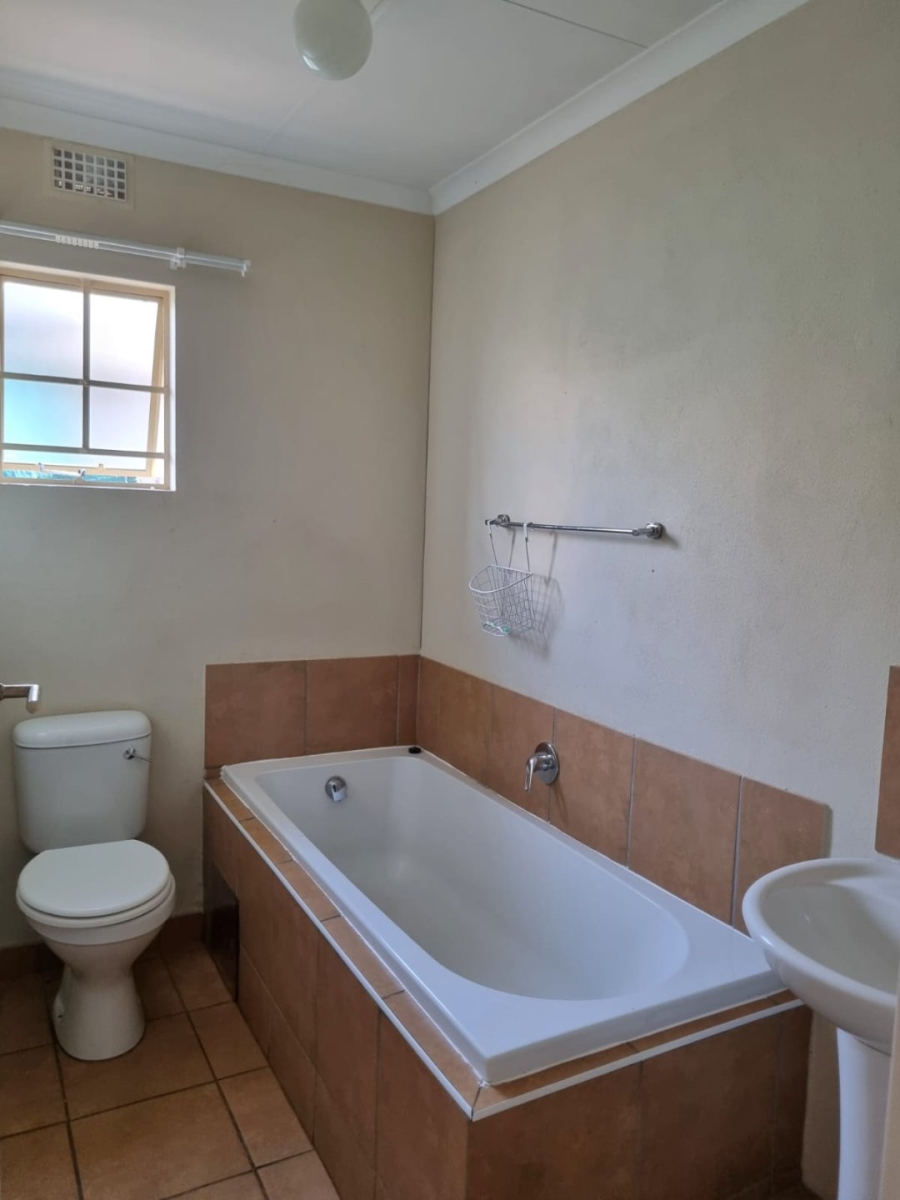 3 Bedroom Property for Sale in Sky City Gauteng