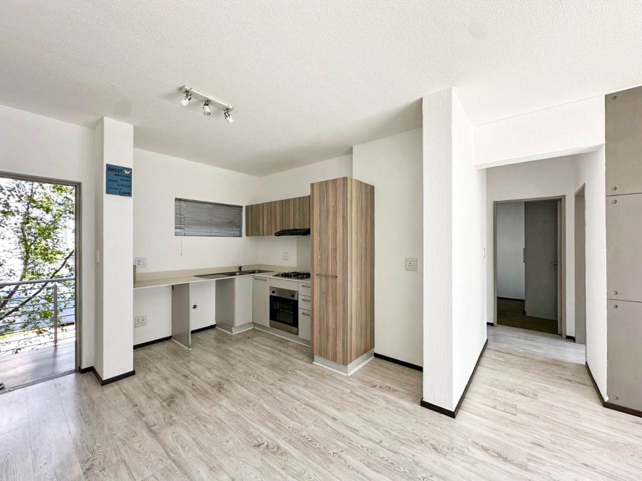 To Let 2 Bedroom Property for Rent in Broadacres Gauteng