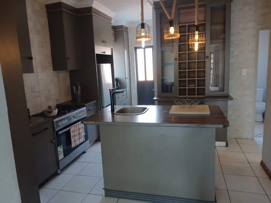3 Bedroom Property for Sale in Soshanguve VV Gauteng