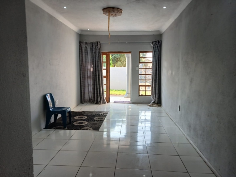 3 Bedroom Property for Sale in Soshanguve VV Gauteng