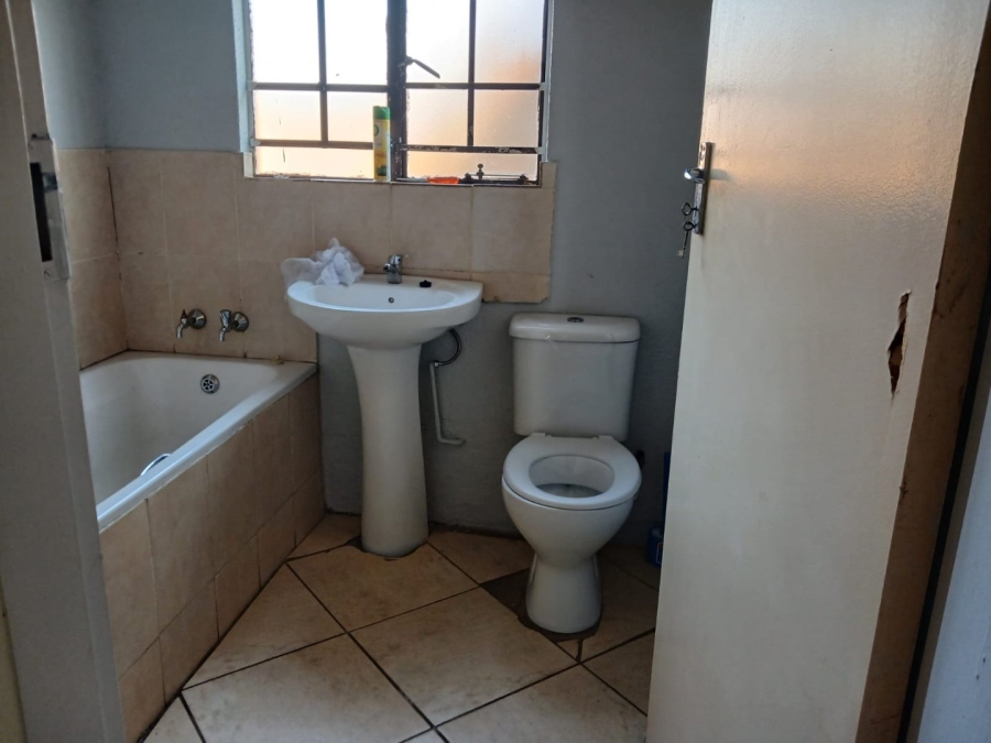 3 Bedroom Property for Sale in Soshanguve VV Gauteng
