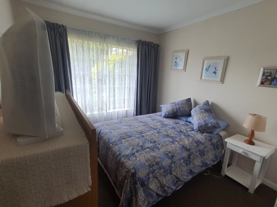 To Let 2 Bedroom Property for Rent in Magalieskruin Gauteng